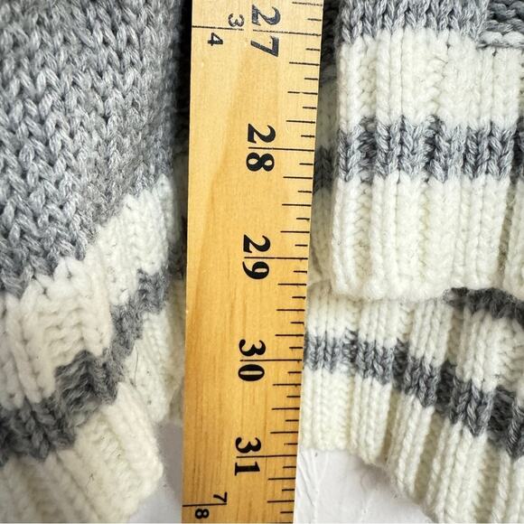 Revolve Superdown Grey Cable Knit Sweater Dress Womens M V Neck Preppy Academia - Picture 9 of 11